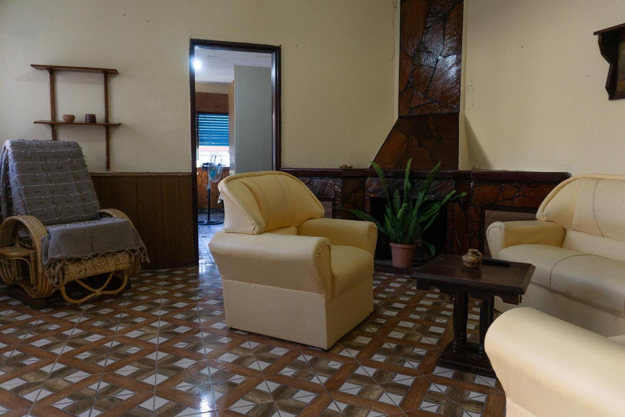 Апартаменты Mi Casa Es Tu Casa Мело Экстерьер фото
